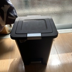 ゴミ箱