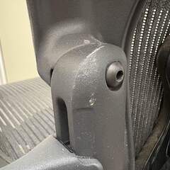 アーロンチェアクラシック　ポスチャーフィット　Bサイズ　フル装備　変動肘の画像