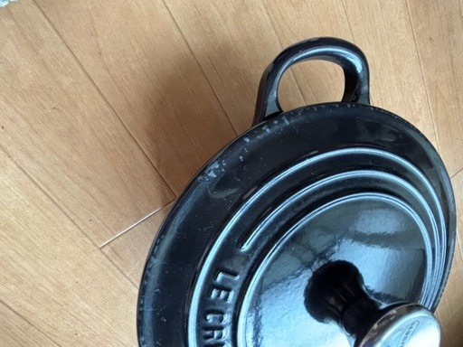 ル・クルーゼ　LE CREUSET 鋳物　琺瑯　両手鍋