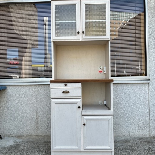 【ジモティー特別価格】カントリー調キッチンボード