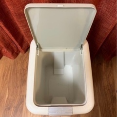 ニトリ　2way ペダルペール(30L)の画像