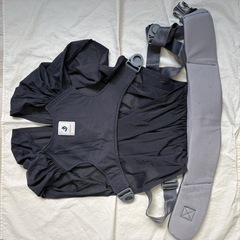 【良品】新生児から使える抱っこ紐　夏用メッシュ素材の画像