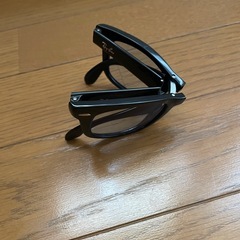 レイバン 折りたたみ式 サングラス
の画像