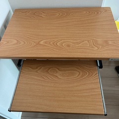 あげます。一人用の机　