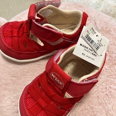新品・イフミー　二足セットの画像