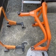 本日限定　デイトナ　メンテナンススタンド前後