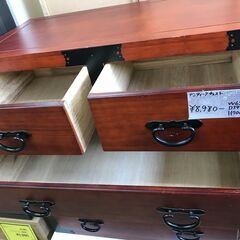 【ジャングルジャングル石津店】アンティーク　チェスト　4段チェスト　レトロ　和箪笥　からくり　和　赤茶　　堺市　石津の画像