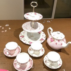 ロイヤルアルバート　ティーセット　ピンク（栃木県芳賀町または東京...