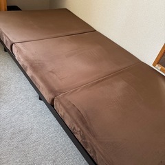 ベッド