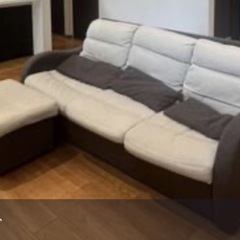3人掛けソファ　スツール付き