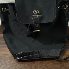VALENTINOリュック