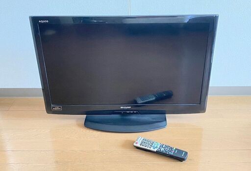 シャープAQUOS 液晶 テレビ LC-32V5（2011年3月発売） (りむ