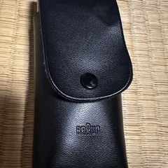 BRAUN 髭剃りの画像