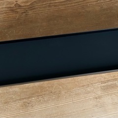山崎実業(Yamazaki) テレビ裏収納ラック ブラック 約W57×D11×H12.5cm スマート テレビ裏 ルーター収納 収納棚の画像