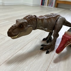 恐竜フィギュアの画像