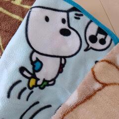 暖かブランケット　3枚セット　まとめ売り　防寒グッズ　の画像