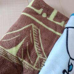 暖かブランケット　3枚セット　まとめ売り　防寒グッズ　の画像