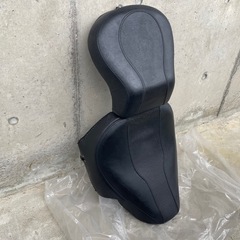 ハーレー用シートの画像