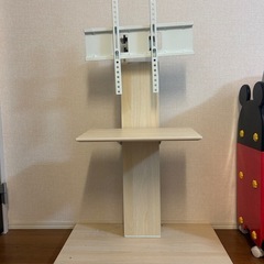 テレビ壁掛け台