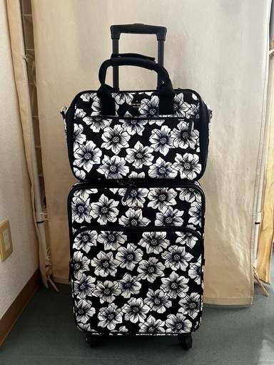 取りに来てくれる方限定　katespade 花柄キャリーケース