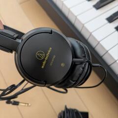 YAMAHA 電子ピアノ 美品　イヤホン付きの画像