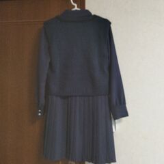 ミニ丈ワンピース学生服ぽいの画像