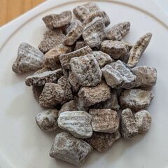 ★秋田発『北投石』１００ｇ　100%本物!! 秋田玉川温泉産 放射線量測定済の画像