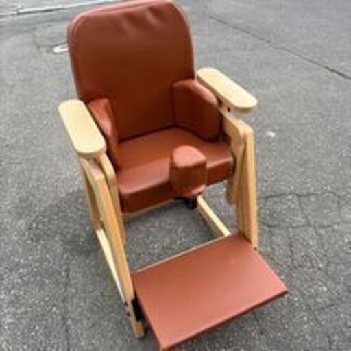 美品 タカノ バンビーナ ダイニングチェア Mサイズ 子供用イス 座位