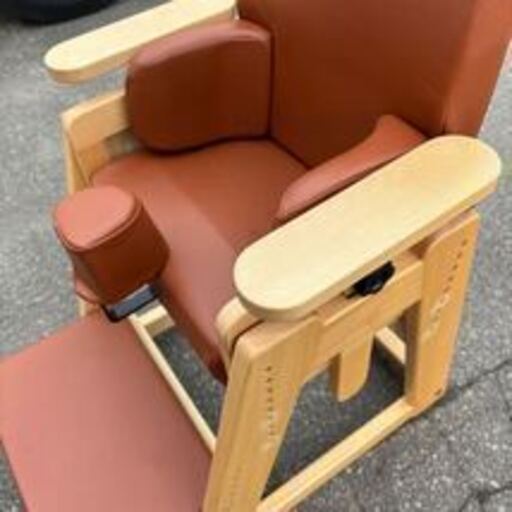 美品 タカノ バンビーナ ダイニングチェア Mサイズ 子供用イス 座位