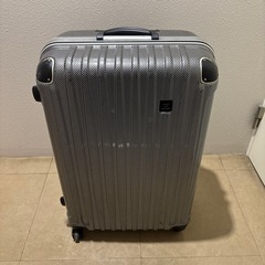 キャリーケース