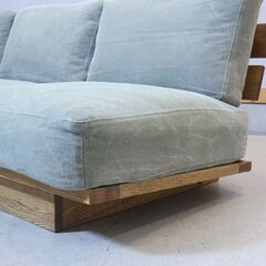 MOMO natural(モモナチュラル)のCLOUD(クラウド) LOW 3人掛けソファ。オーク材のナチュラル感とストーンウォッシュ加工の生地が魅力のローソファーは北欧風や西海岸スタイルにおススメ♪の画像