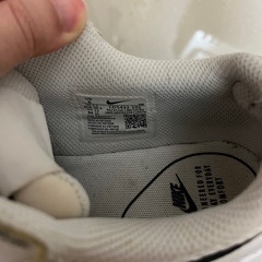 Nike Air Max ホワイト/ブラック スニーカーの画像