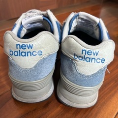 ニューバランススニーカーの画像