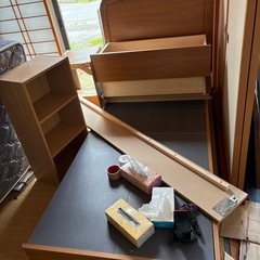 シングルベッドフレーム
