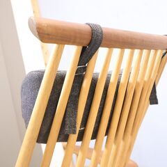 飛騨の家具メーカー柏木工(KASHIWA)の人気シリーズ"CIVIL/シビル"のイージーチェアーです!ウォールナット材とオーク材異なる樹種を使用したモダンなデザインのパーソナルチェアです♪の画像