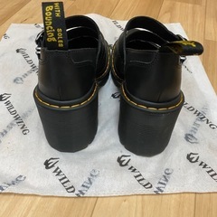 【極美品】ドクターマーチンの画像