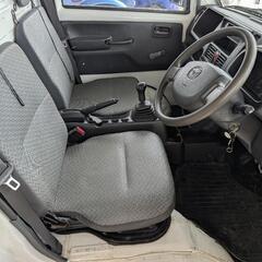スクラムトラック  4WD  5MTの画像