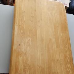 折りたたみ式コーヒーテーブルの画像