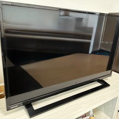 TOSHIBAテレビ32型　REGZA テレビ台セット対応あり