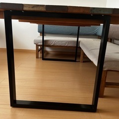 【カフェ風】ダイニングテーブルの画像