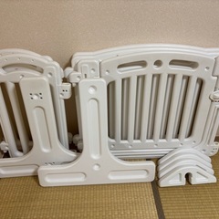 【値下げ】ベビーゲート、サークル（ソノバdeゲート）の画像