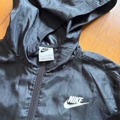 NIKEフード付きハーフジップの画像