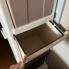 三段ゴミ箱
の画像