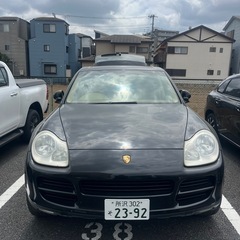 ポルシェ カイエン 黒　 車検8年11月13日　-