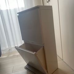 2段フラップ　ゴミ箱の画像