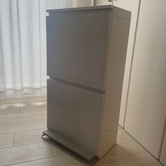 2段フラップ　ゴミ箱の画像