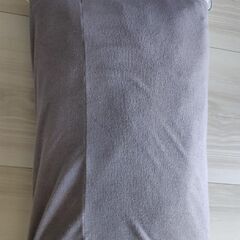 中古枕（枕カバー付き)