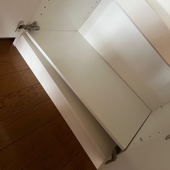 小さめ食器棚の画像