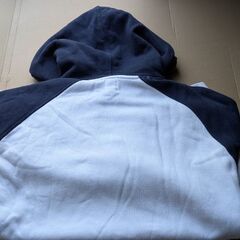 300円　GAP 　古着　紺白、裏起毛トレーナー　Lの画像