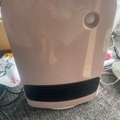 大風量セラミックファンヒータ